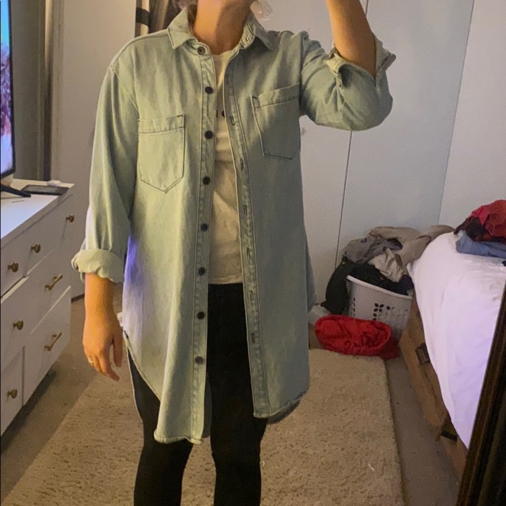 Oversized denim shacket